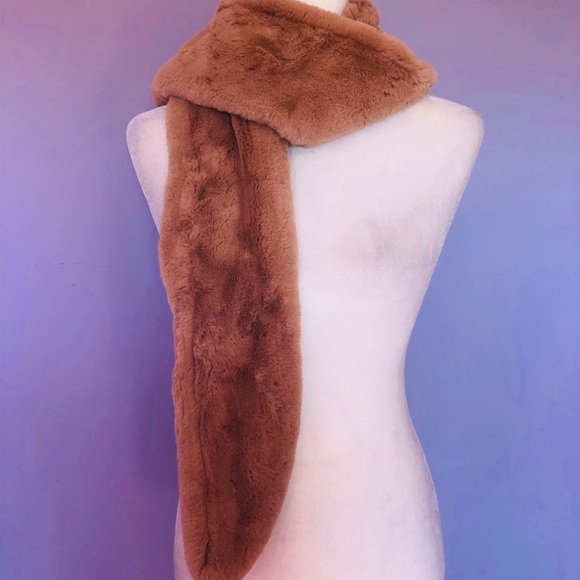 Madewell faux mink muffler - Picture 5 of 6